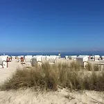 Beach&city Bude Inkl Saisonstrandkorb * 格洛米茨